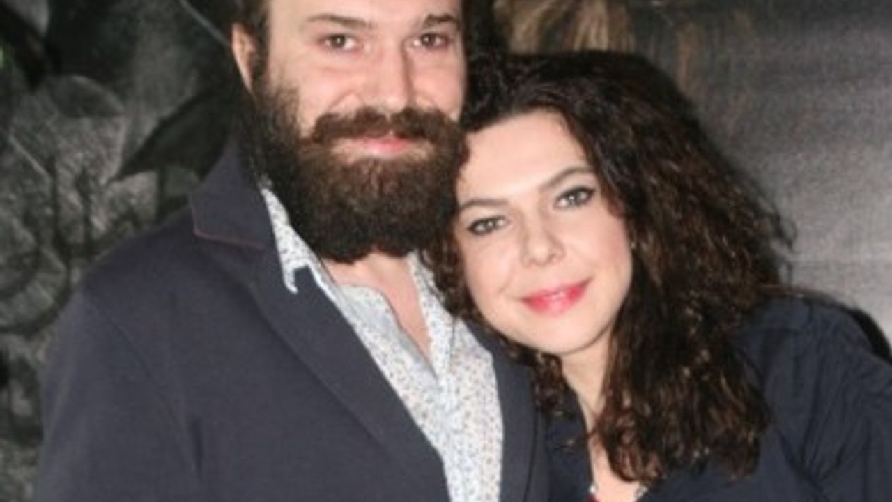 Halil Sezai & Duygu Paracıklıoğlu