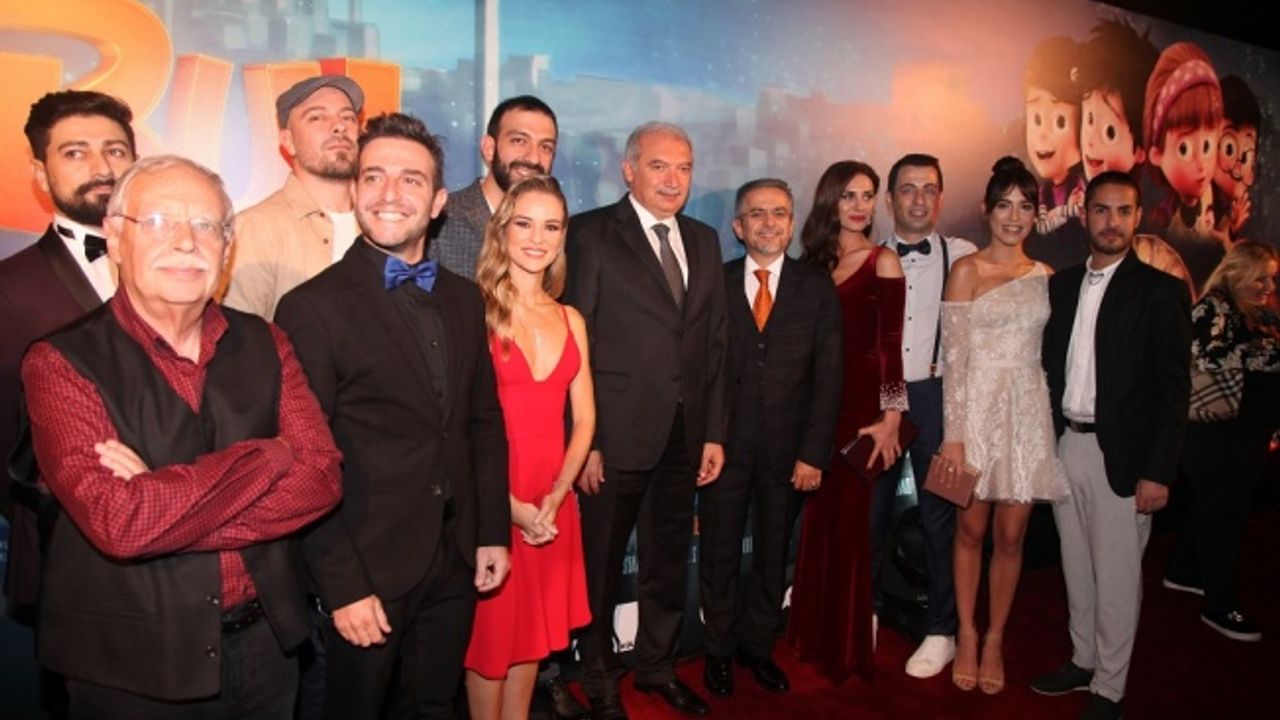 İstanbul Muhafızları Filmine Görkemli Gala