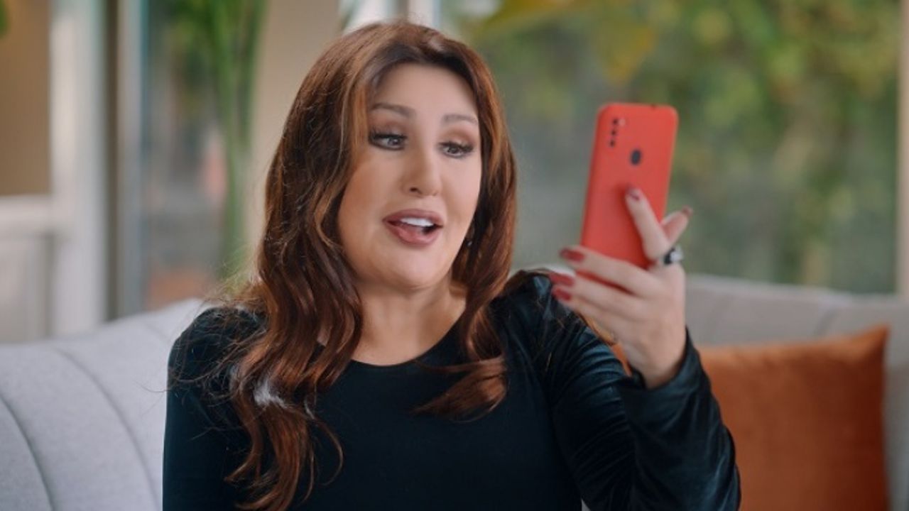 Nükhet Duru, Kelebek Mobilya'nın reklâm yüzü oldu