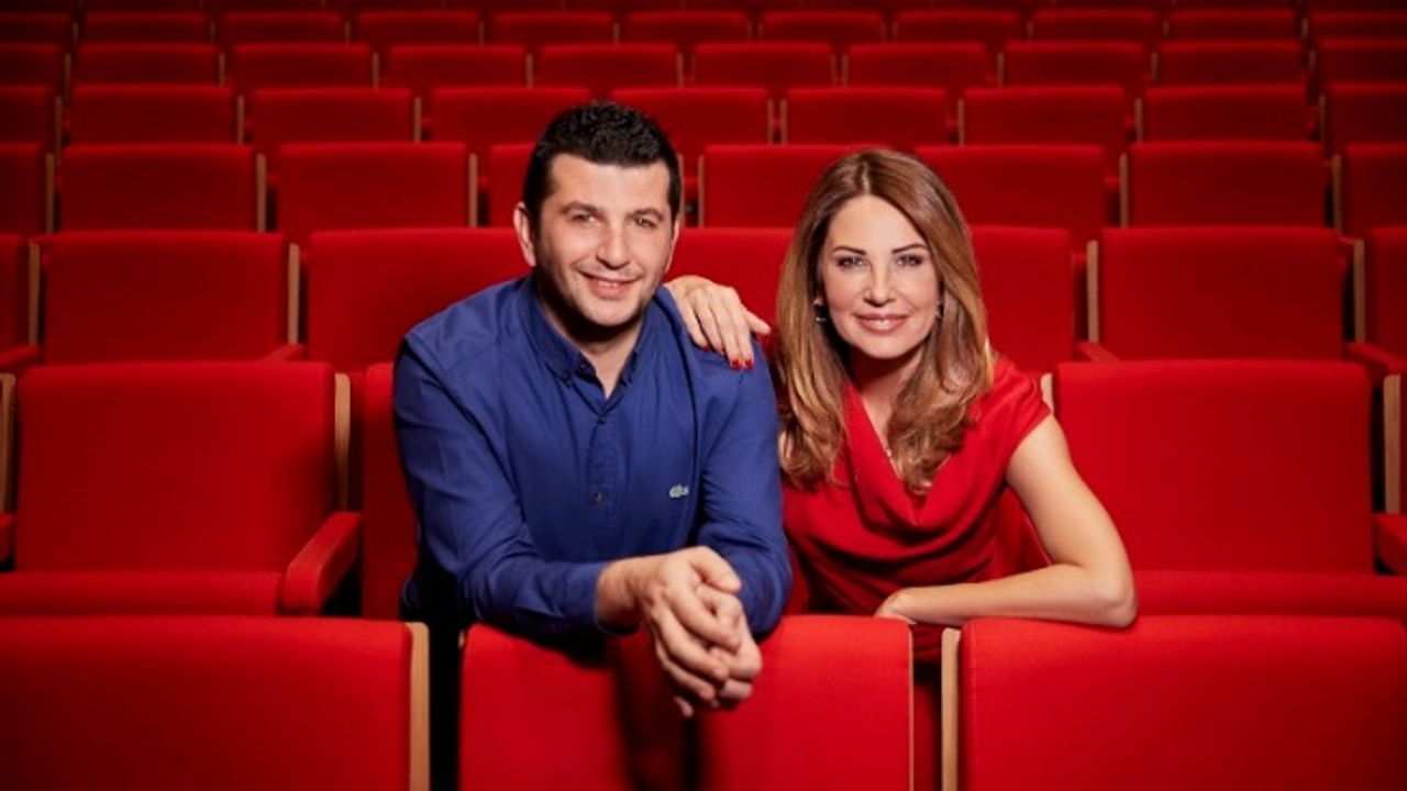 Dinçer Güner ve Hande Kazanova 'Astro Show' ile izleyiciyle buluşacak