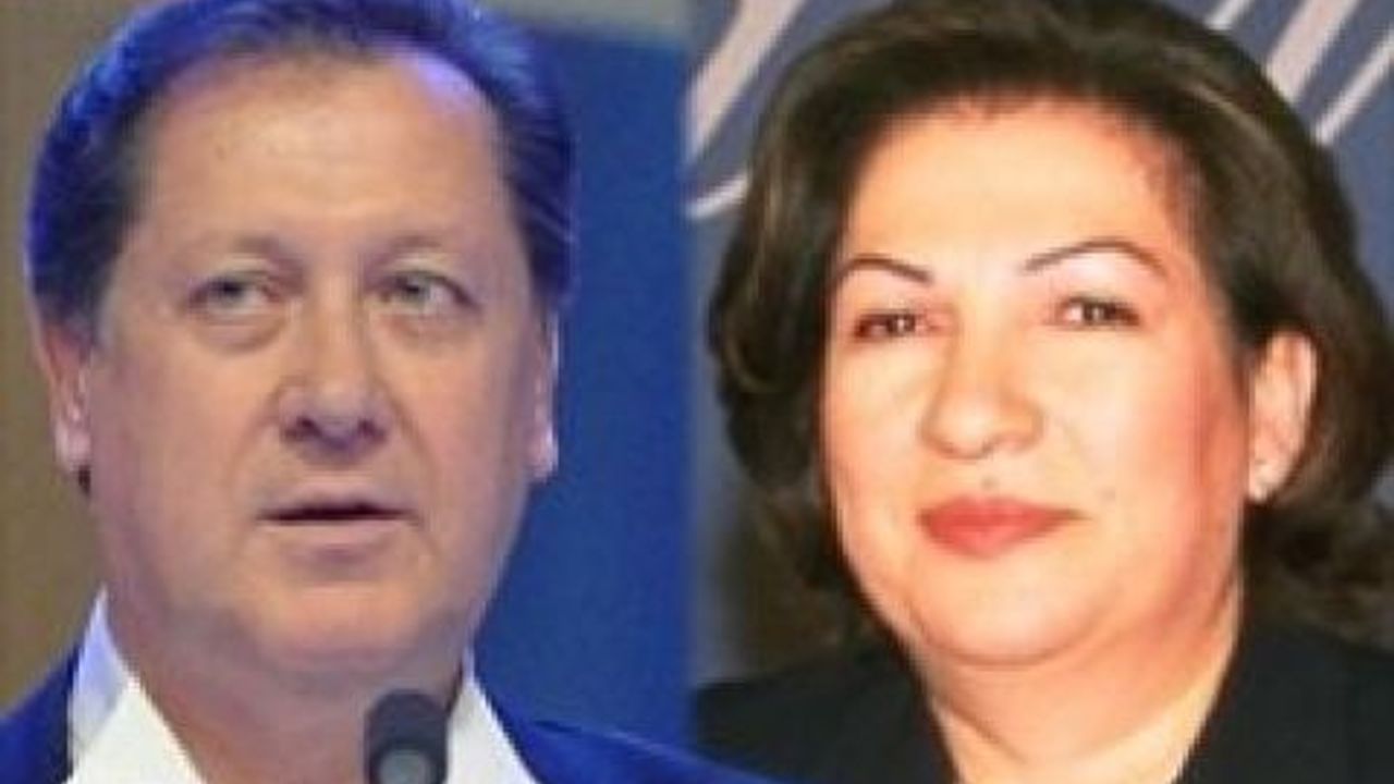 Ahmet Özhan 26 yıllık eşine boşanma davası açtı