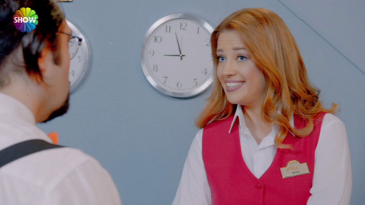 Esra Sönmezer 'Otel Divane' ile Show TV'de
