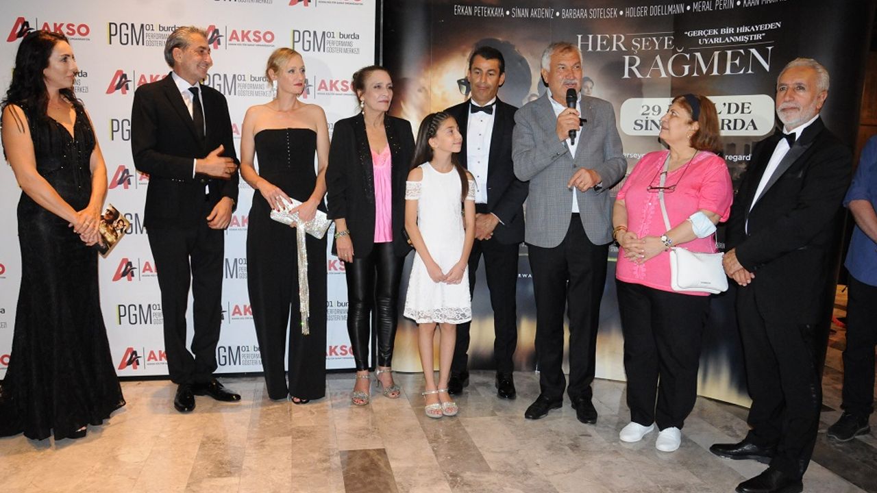 “Her Şeye Rağmen” sinema filmine Adana da büyük ilgi