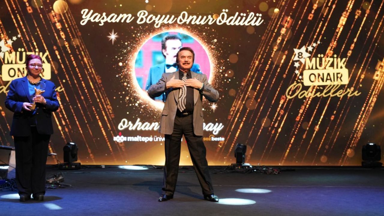 8. Müzikonair Ödülleri görkemli törenle sahiplerini buldu