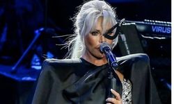 Ajda Pekkan konser görüntülerini izinsiz yayanlar için hukuk mücadelesi başlattı