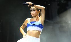 Zeynep Bastık, Harbiye Açıkhava da müzik ziyafeti çekti