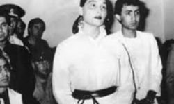 Bülent Ersoy'un yargılandığı fotoğrafı paylaşan Mehmet Yüzüak... "Sanki Vatanı Sattık..."