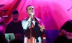 Oğuzhan Koç Gaziantep'te konser verdi