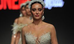 İzmir Fashion Week'te Ebru Öztürk fırtınası