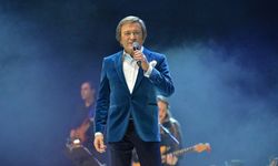 Erol Evgin Ankaralıları mest etti