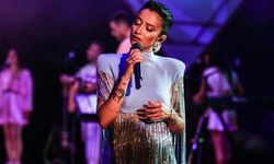 Şarkıcı Melike Şahin'e hırsızlık şoku