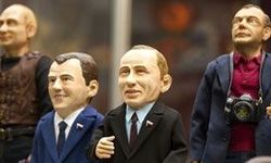 Dünya liderleri kukla oldu - Video