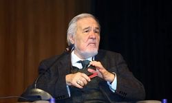 Tarihçi Prof. Dr. İlber Ortaylı hayatını kaybetti