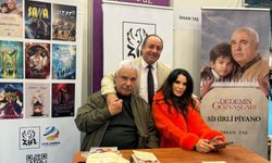 Serpil Çakmaklı ve Halil Ergün, İhsan Taş'ın imza gününe katıldı
