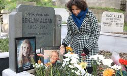Ayla Algan Vefatının 2. Yıl Dönümünde Kabri Başında Anıldı