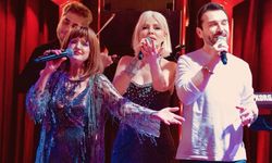 Gülden Karaböcek ve Ömür Gedik Bursa'da sahne aldı