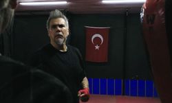 Boks salonundan gizemli yemek masasına....