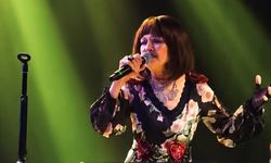 GÜLDEN KARABÖCEK DİYARBAKIR DA KONSER VERDİ