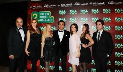 Pal FM Ödülleri Sahiplerini Buldu