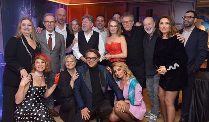 Sanat Çerçevenin Ötesine Taştı: “Beyond the Frame” Çırağan Sarayı’nda Gerçekleşti