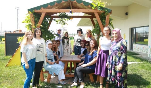 Helen Doron İngilizce öğrenme yaşını 3 aylık bebeklere indirgedi