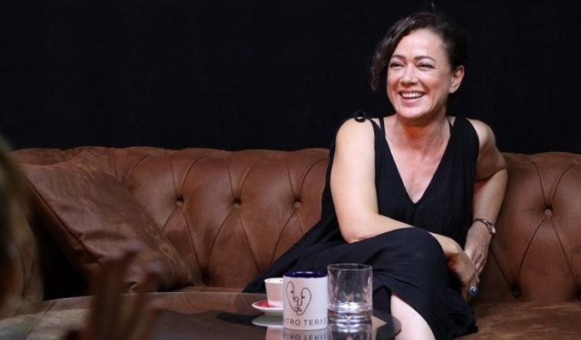 Bennu Yıldırımlar "Şöhretin büyüsüne kapılmamakta fayda var!"