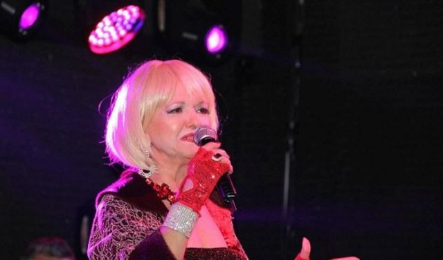 Gülden Karaböcek'in Sürünüyorum bestesi reklâm filminde kullanıldı