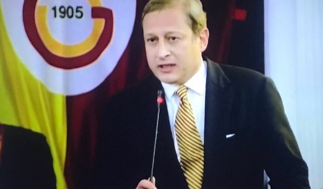 Burak Elmas, Galatasaray'ın 38. başkanı oldu.