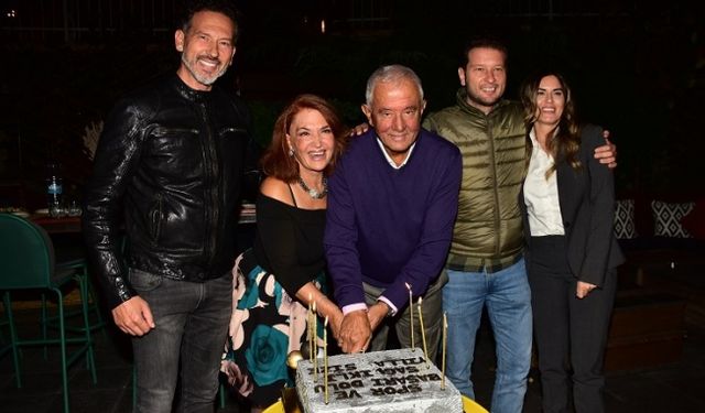 Güven Olgar, 75. yaşını dostlarıyla kutladı