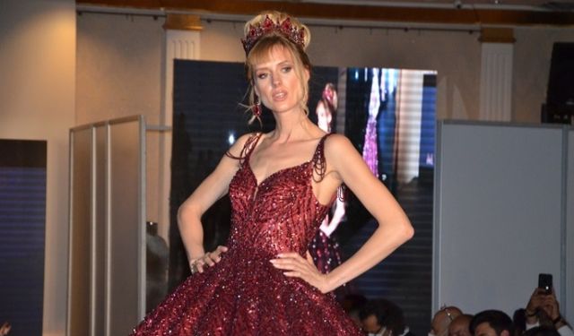 Wilma Elles: "Çocuklarımı Türk örf adetlerine göre yetiştiriyorum"