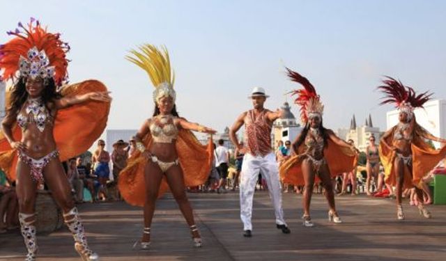 Cahide On The Beach, Antalya da açıldı