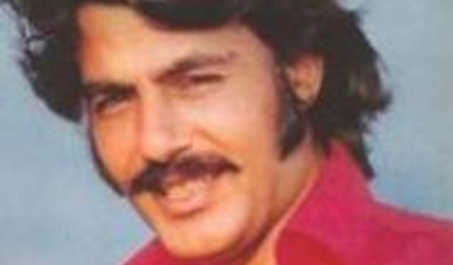 Ferdi Tayfur'dan  Ata Demirer'e sert sözler: 'Taksim'in göbeğine hela yaptırmalısın!'