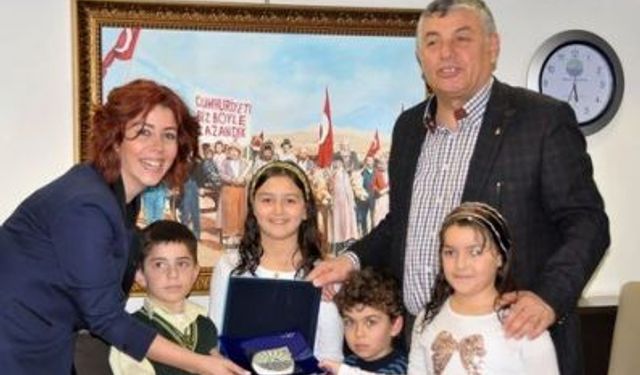 Sarıyerli çocuklar başkanla İngilizce konuştu!