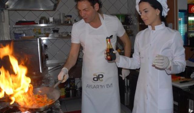 Vahe Kılıçarslan Türkmen pilavı yaptı!