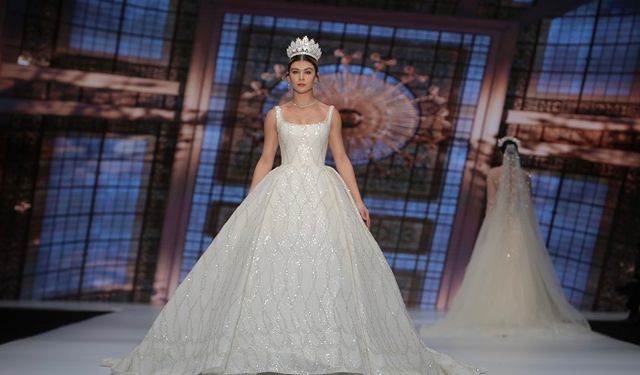 Evlilik modasının kalbi İzmir’de atacak