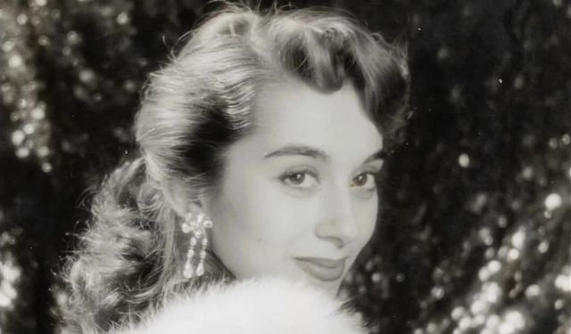 Rüçhan Çamay 94 yaşında hayatını kaybetti.