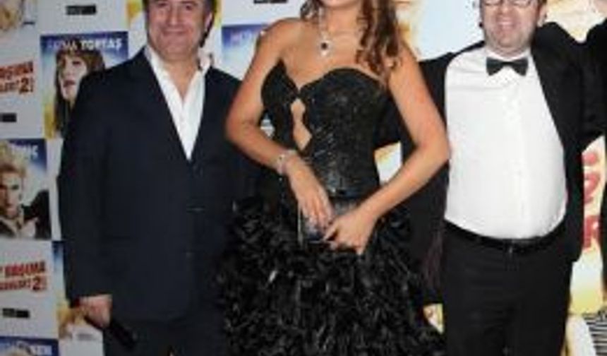 GALAYA MİLYONLUK MÜCEVHERLERİ DAMGA VURDU