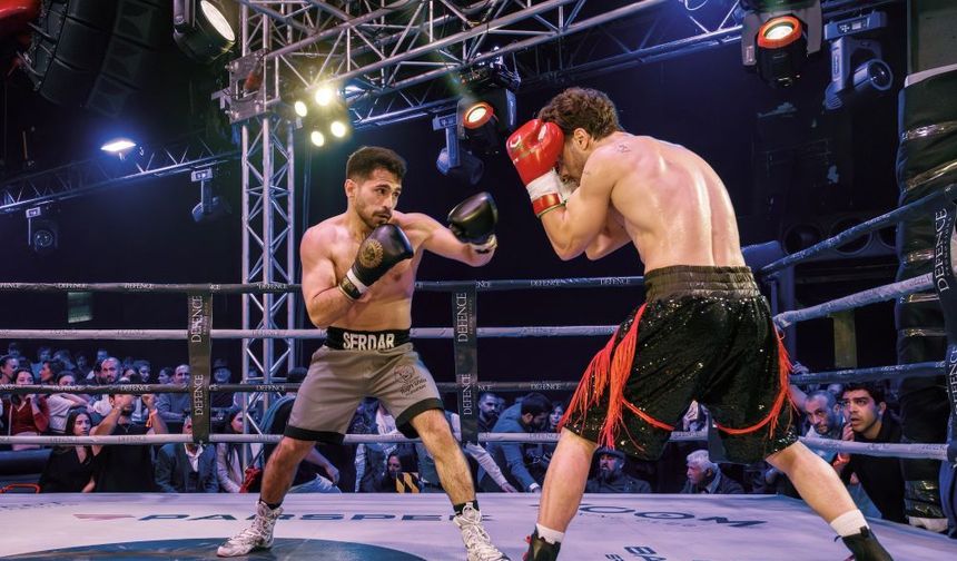 CLUB WAR 3 İLE RİNG DE SAHNE DE ALEV ALEV