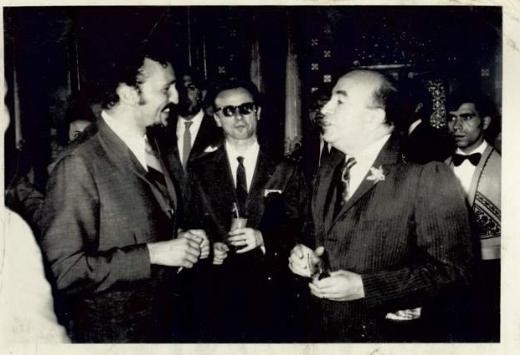 İran Başbakanı Emir Abbas Huveyda İstanbul ziyaretinde Mehmet Ali Birand ile - 1969