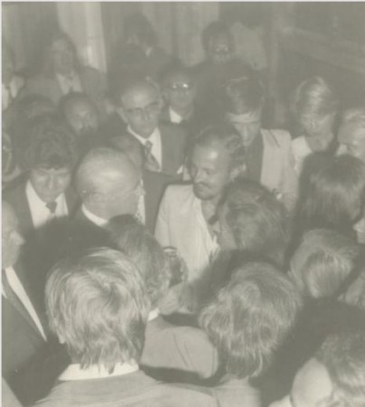 Kıbrıs harekatından sonra Yunanistan'a geri dönen Başbakan Konstantin Karamanlis, Mehmet Ali Birand ile. - 1974