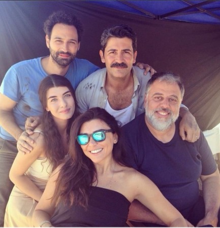Aslıhan Güner - Hamdi Alkan - Selen Görgüzel - Mert Yavuzcan - Gürol Güngör