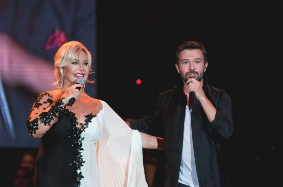 Emel Sayın, Kuruçeşme Arena'yı salladı