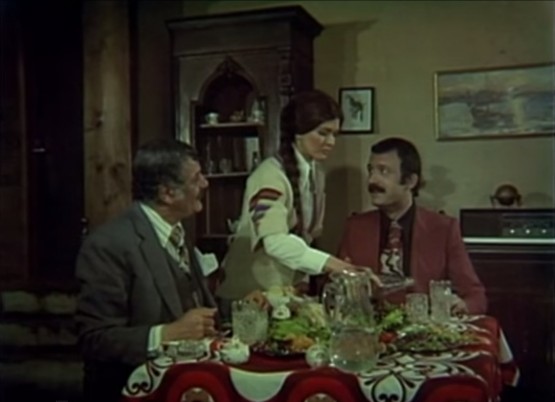 Erol Taş, Gülden Karaböcek ve Sümer Tilmaç 'Dilek Taşı' sinema filminde.