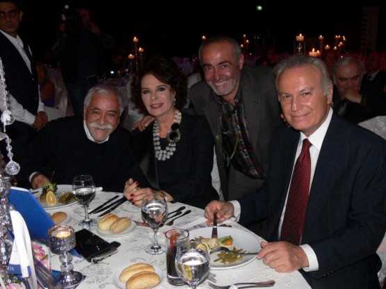 Levent Kırca - Hülya Koçyiğit - Ediz Hun - Fotoğraf: Tahir Yaman
