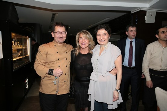 Serdar Akinan - Aysegul Dinçkök - Banu K. Zeytinoglu