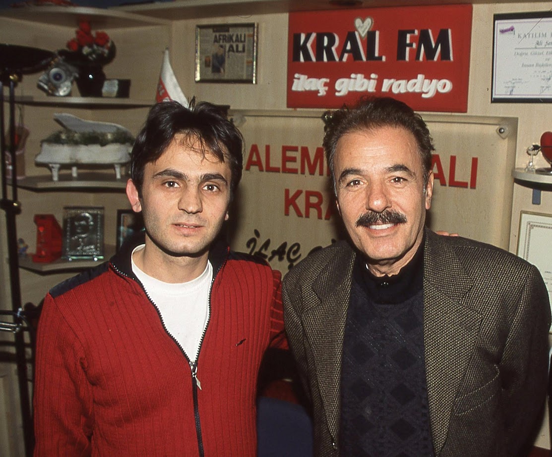 Ferdi Tayfur Ile Kral Fm Röportaj Hatırası 2002