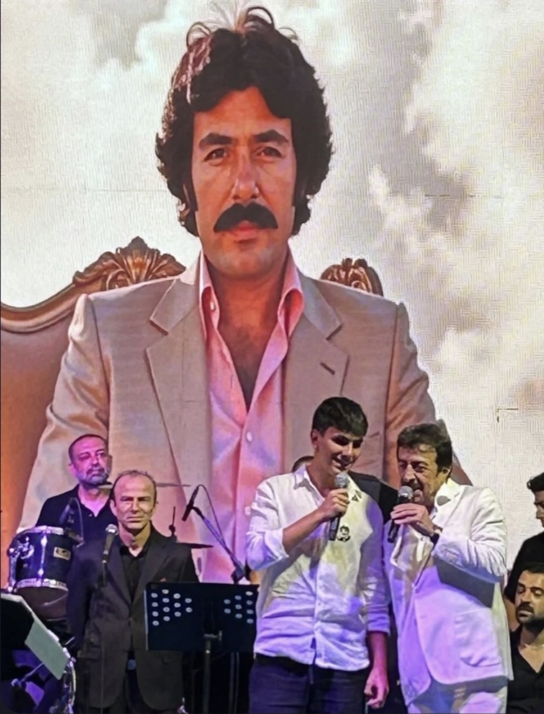 Ferdi Tayfur Ferdi Taha Tayfur Ahmet Selçuk İlkan