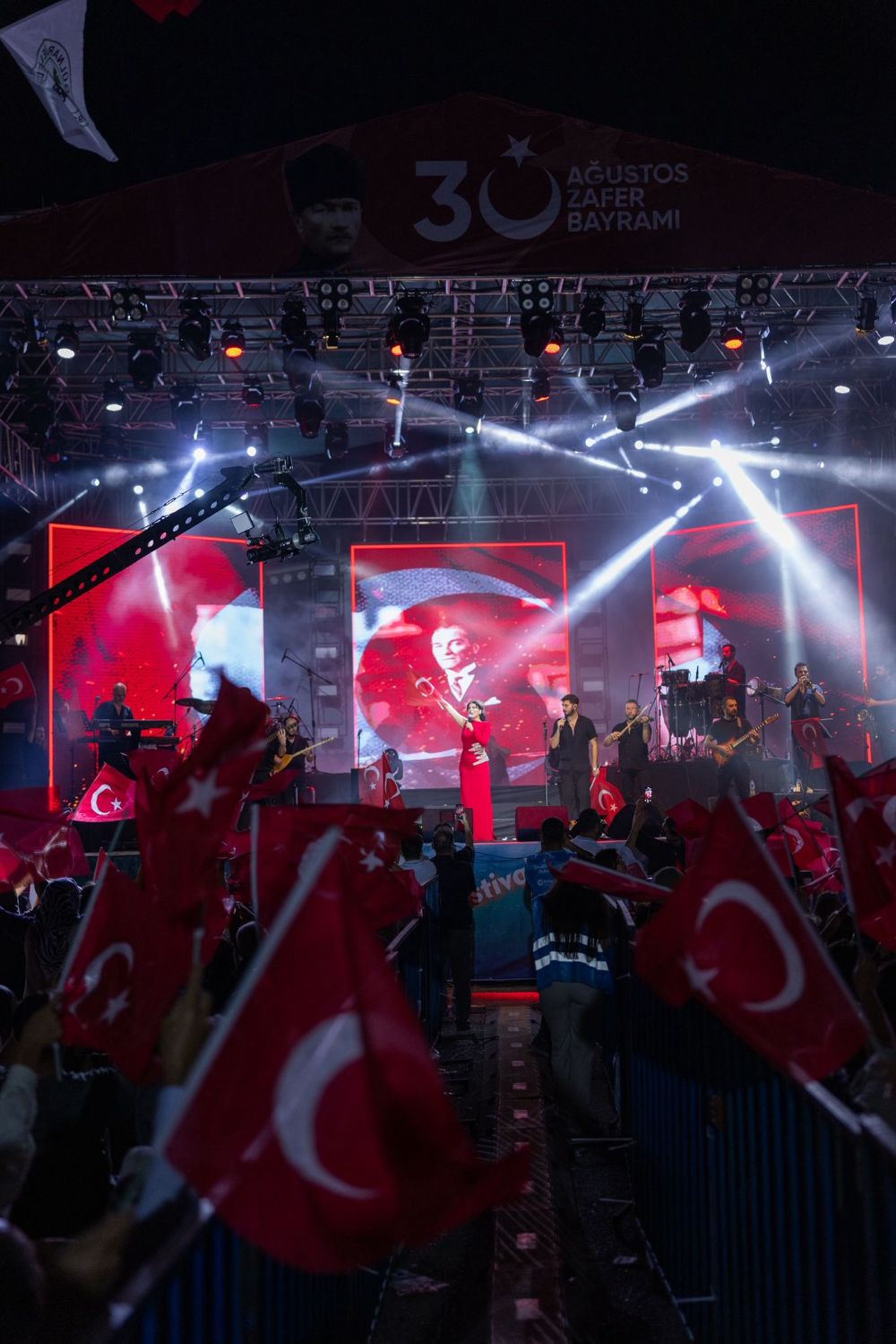 Zara Müzik 30 Ağustos 2025