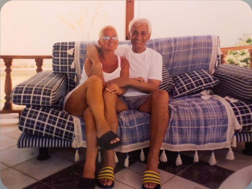 Gönül Yazar Adnan Şenses 1000245631