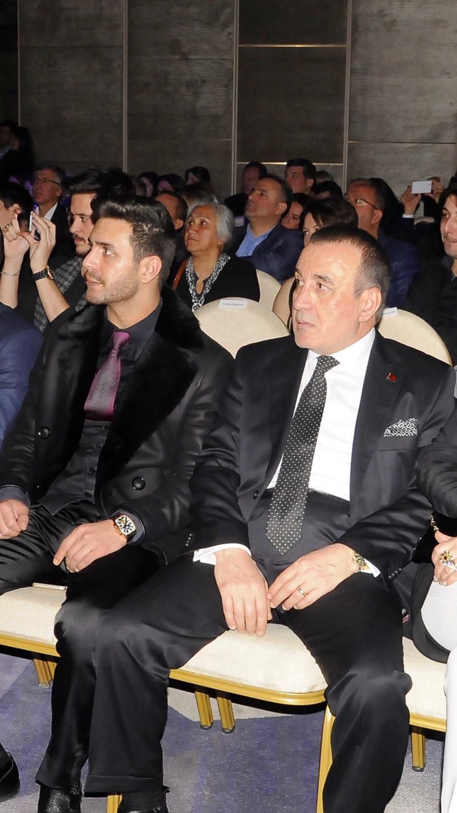 Öncü Sönmez Ve Babası Yalçın Sönmez